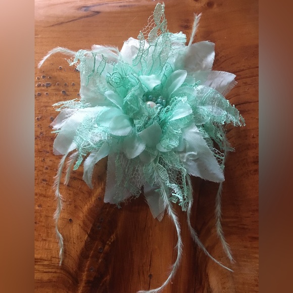 Flowing dance costume - Picture 2 of 5